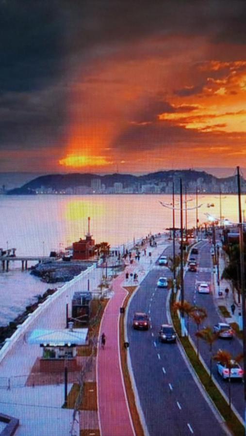 Hello Home House - Com Saida Na Praia Santos  Luaran gambar